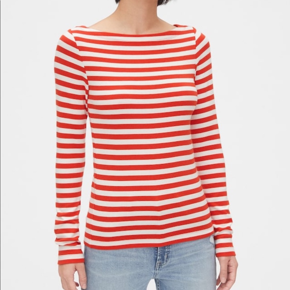GAP Modern Long-Sleeve Boatneck Shirt- NWT